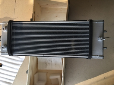 PC78-6水箱(xiang)